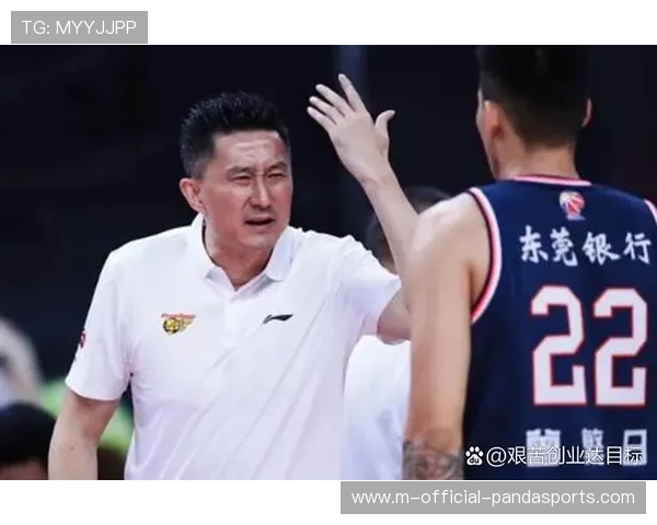 年轻球员使用策略显教练差距 杜锋大胆与保守形成鲜明对比 年轻球员使用策略显教练差距 杜锋大胆与保守形成鲜明对比